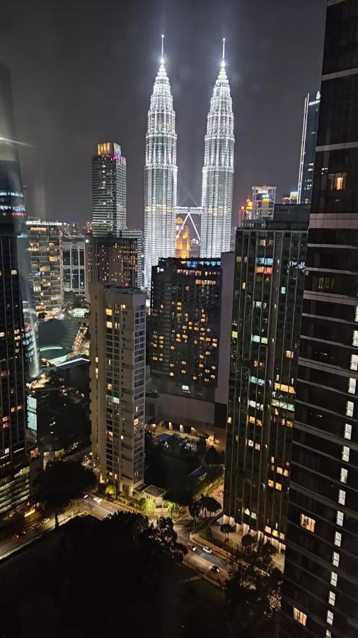 8 Kia Peng Suites Klcc By Luna Kuala Lumpur Zewnętrze zdjęcie
