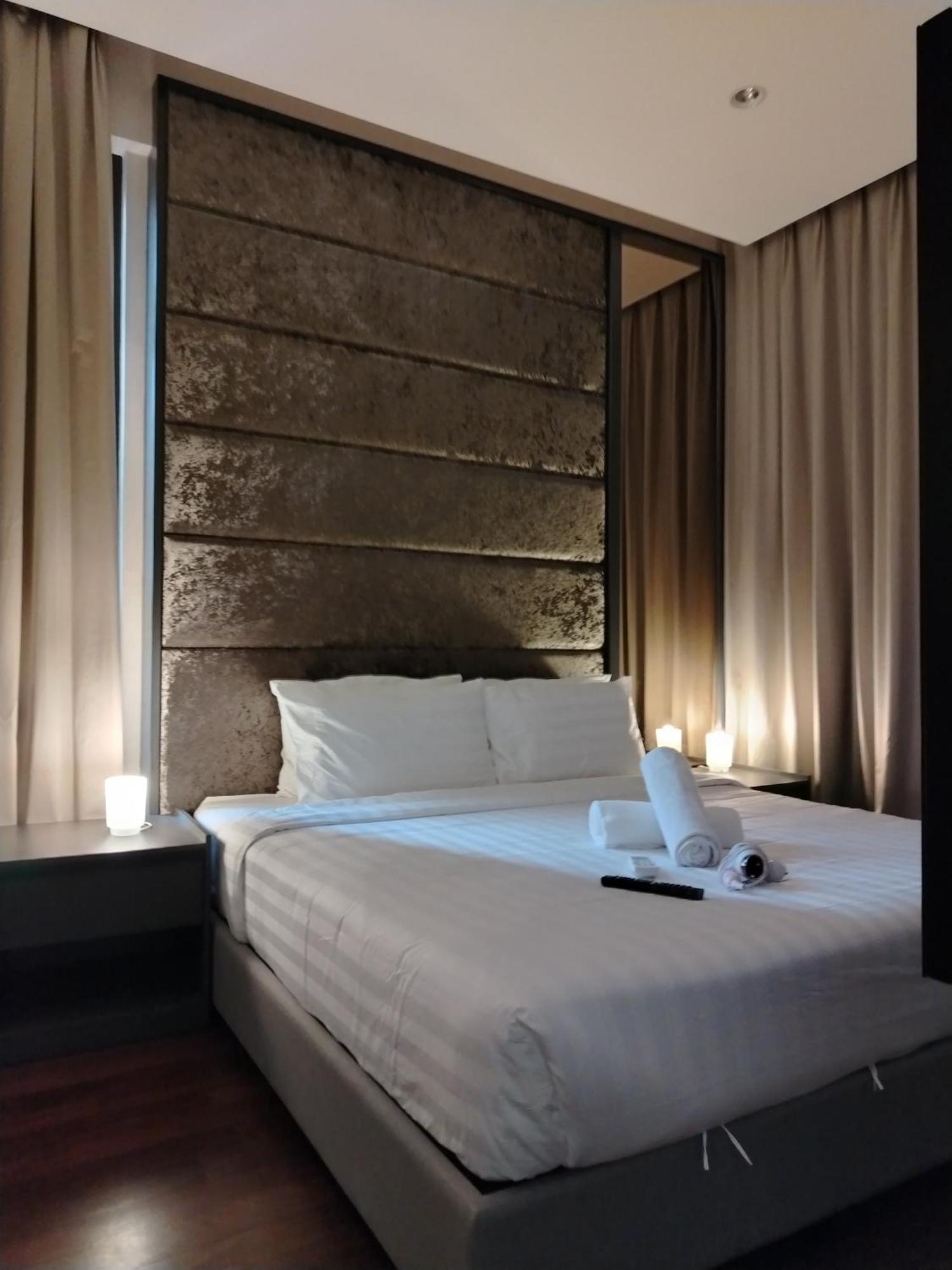 8 Kia Peng Suites Klcc By Luna Kuala Lumpur Zewnętrze zdjęcie