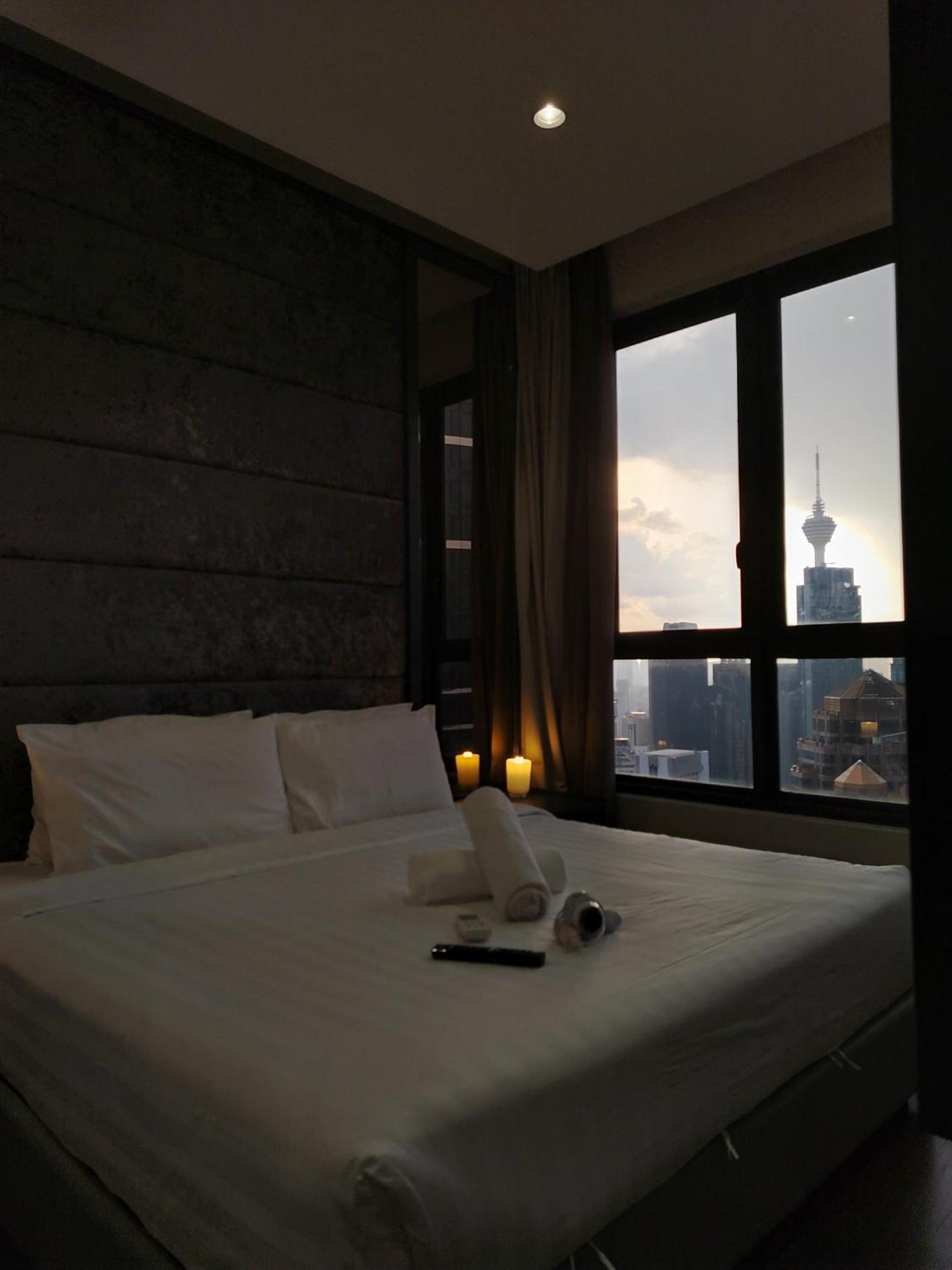8 Kia Peng Suites Klcc By Luna Kuala Lumpur Zewnętrze zdjęcie