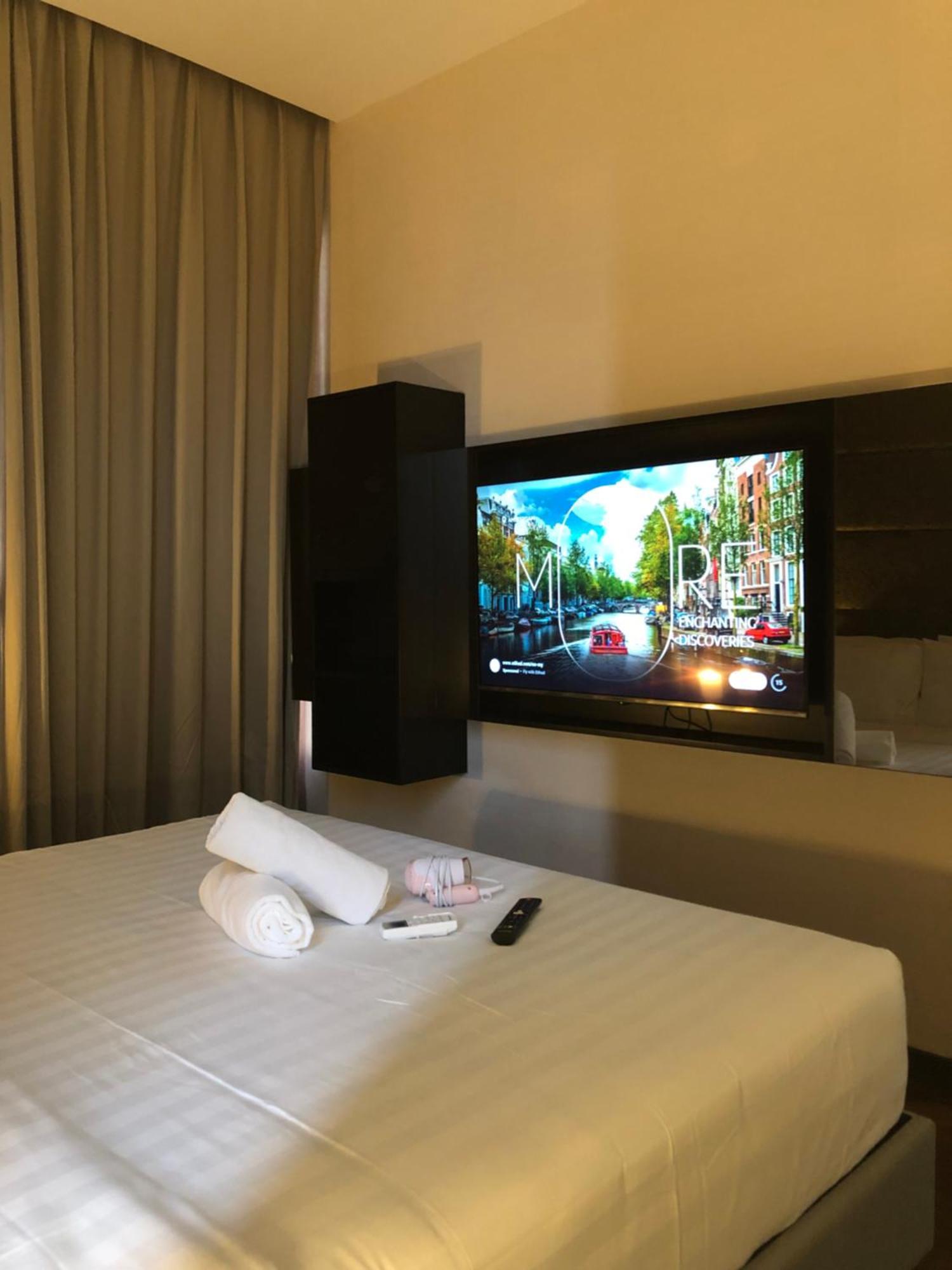8 Kia Peng Suites Klcc By Luna Kuala Lumpur Zewnętrze zdjęcie