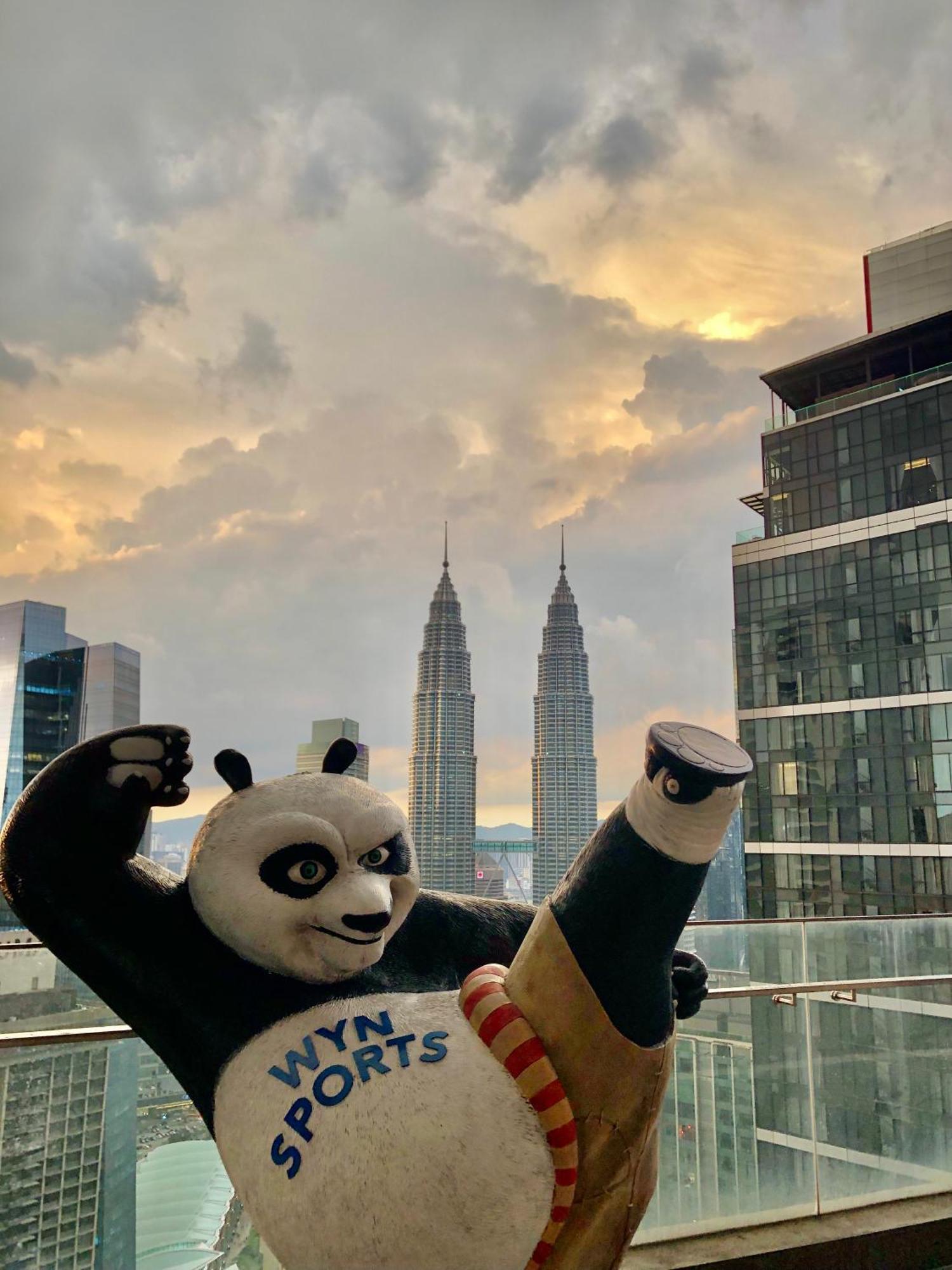 8 Kia Peng Suites Klcc By Luna Kuala Lumpur Zewnętrze zdjęcie
