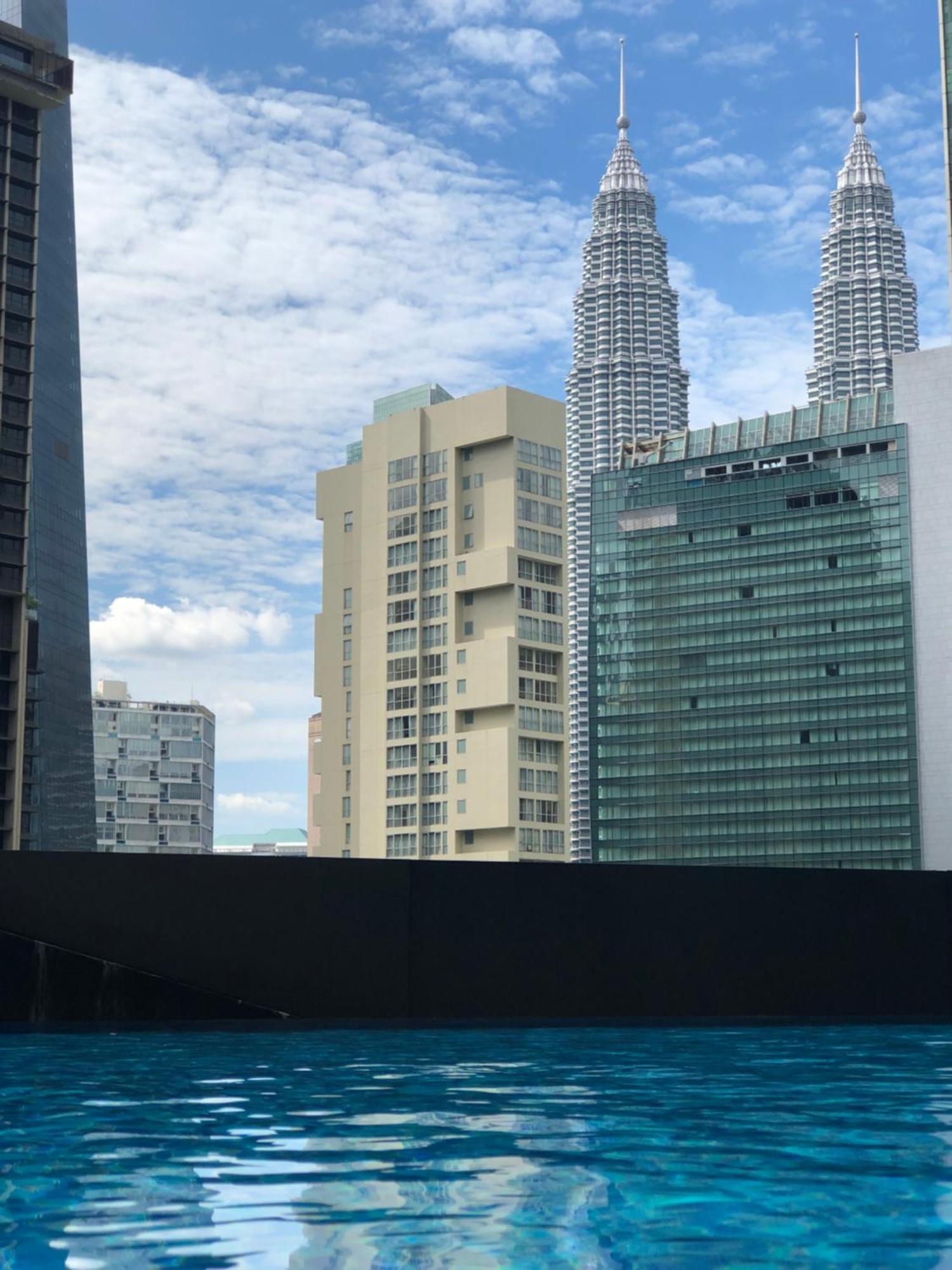 8 Kia Peng Suites Klcc By Luna Kuala Lumpur Zewnętrze zdjęcie